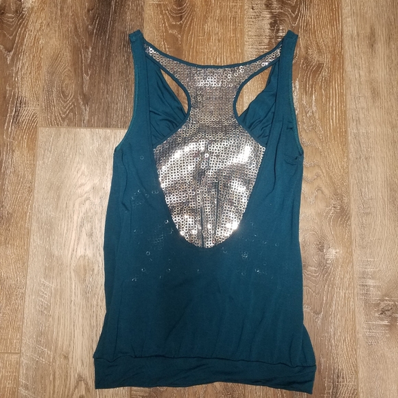 🏷Express Sequin Racerback Shirt - Picture 4 of 6